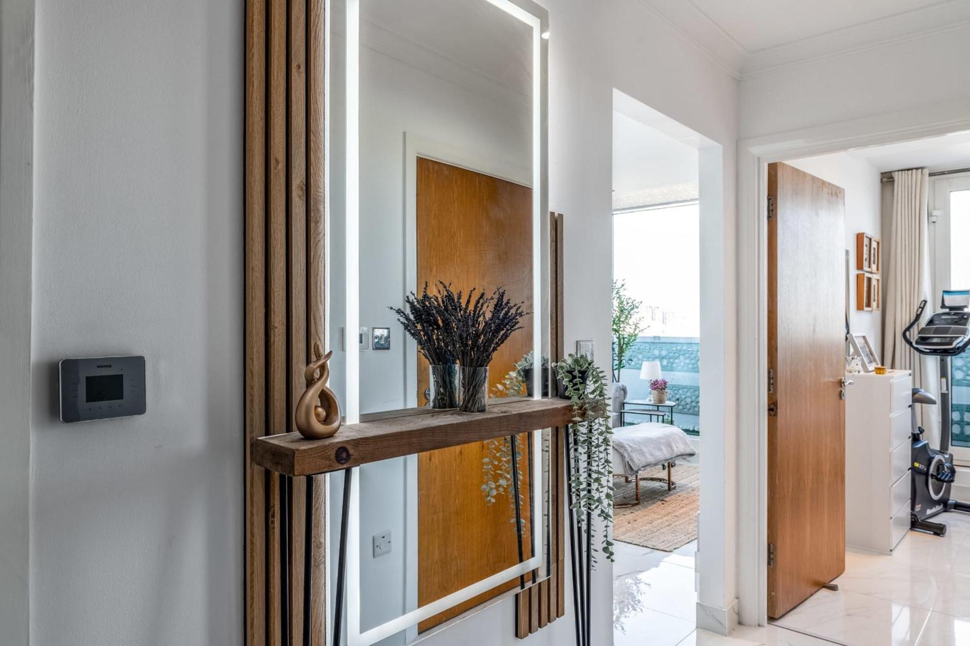 Canary Wharf Retreat With Free Secure Parking Лондон Екстериор снимка