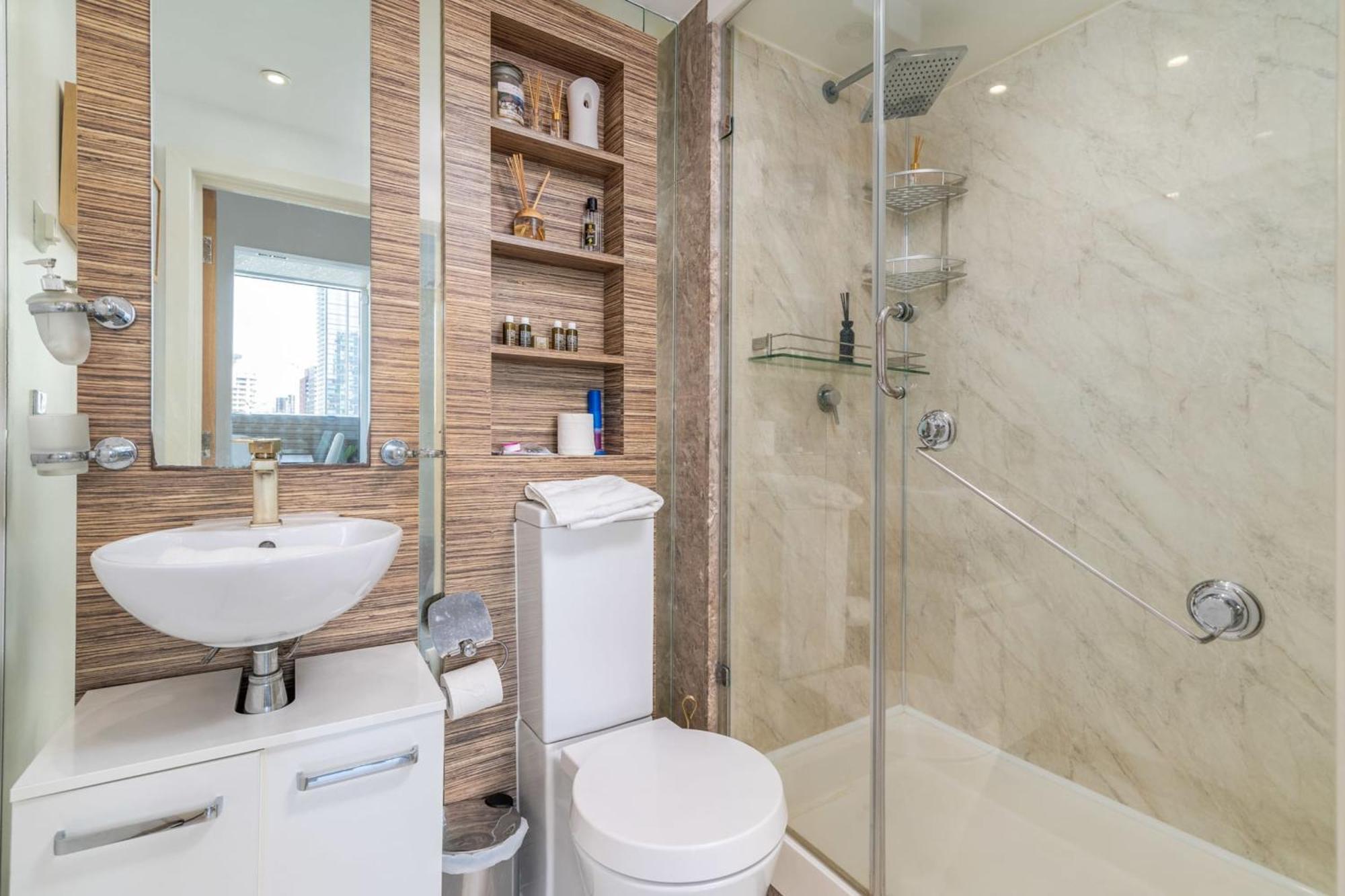Canary Wharf Retreat With Free Secure Parking Лондон Екстериор снимка