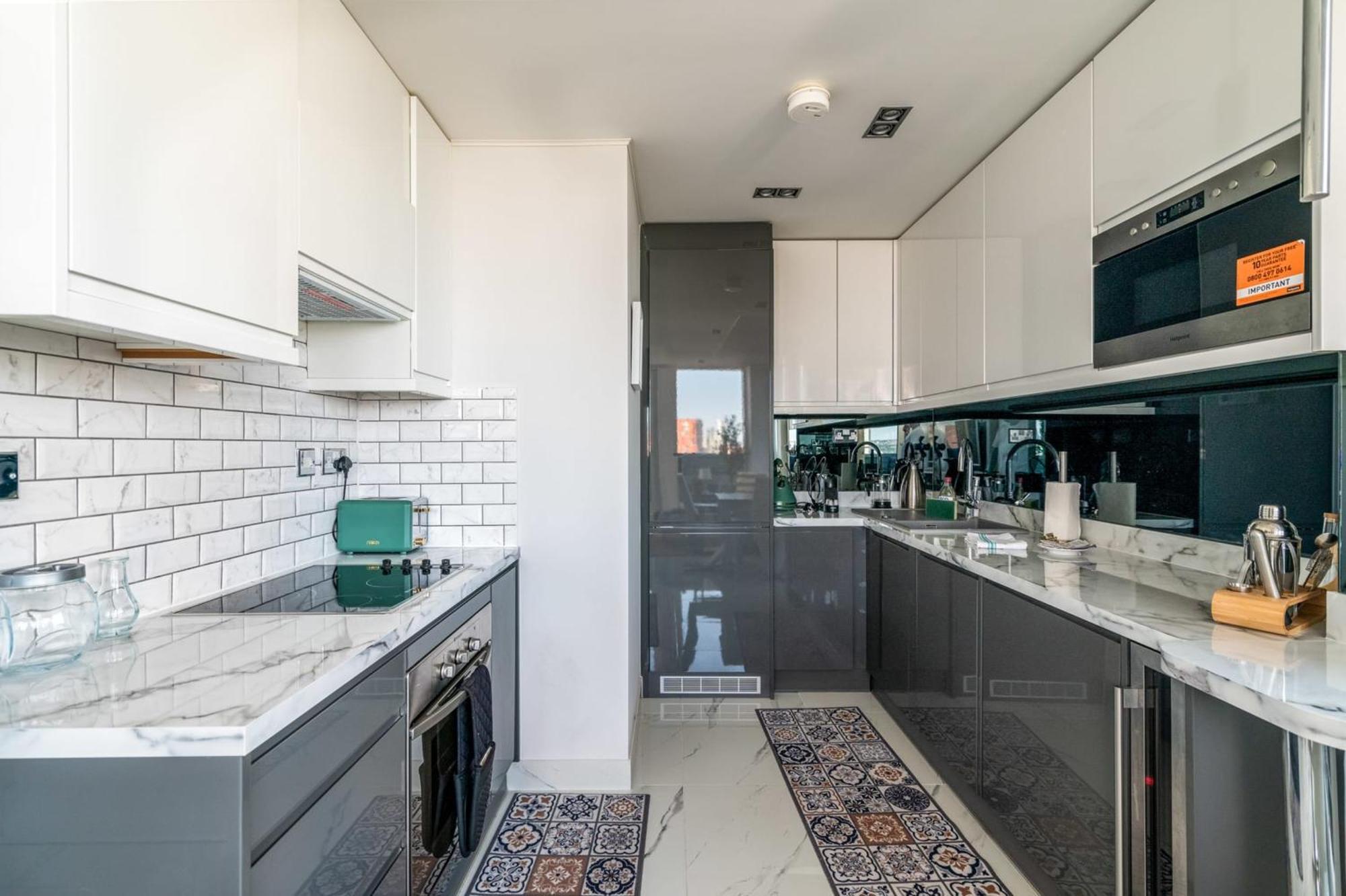 Canary Wharf Retreat With Free Secure Parking Лондон Екстериор снимка