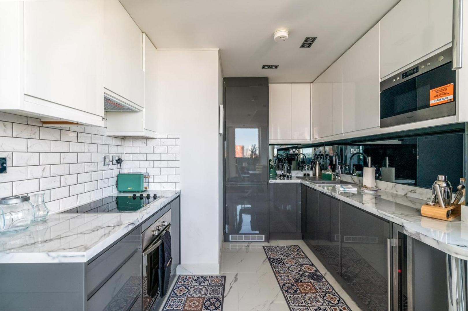 Canary Wharf Retreat With Free Secure Parking Лондон Екстериор снимка