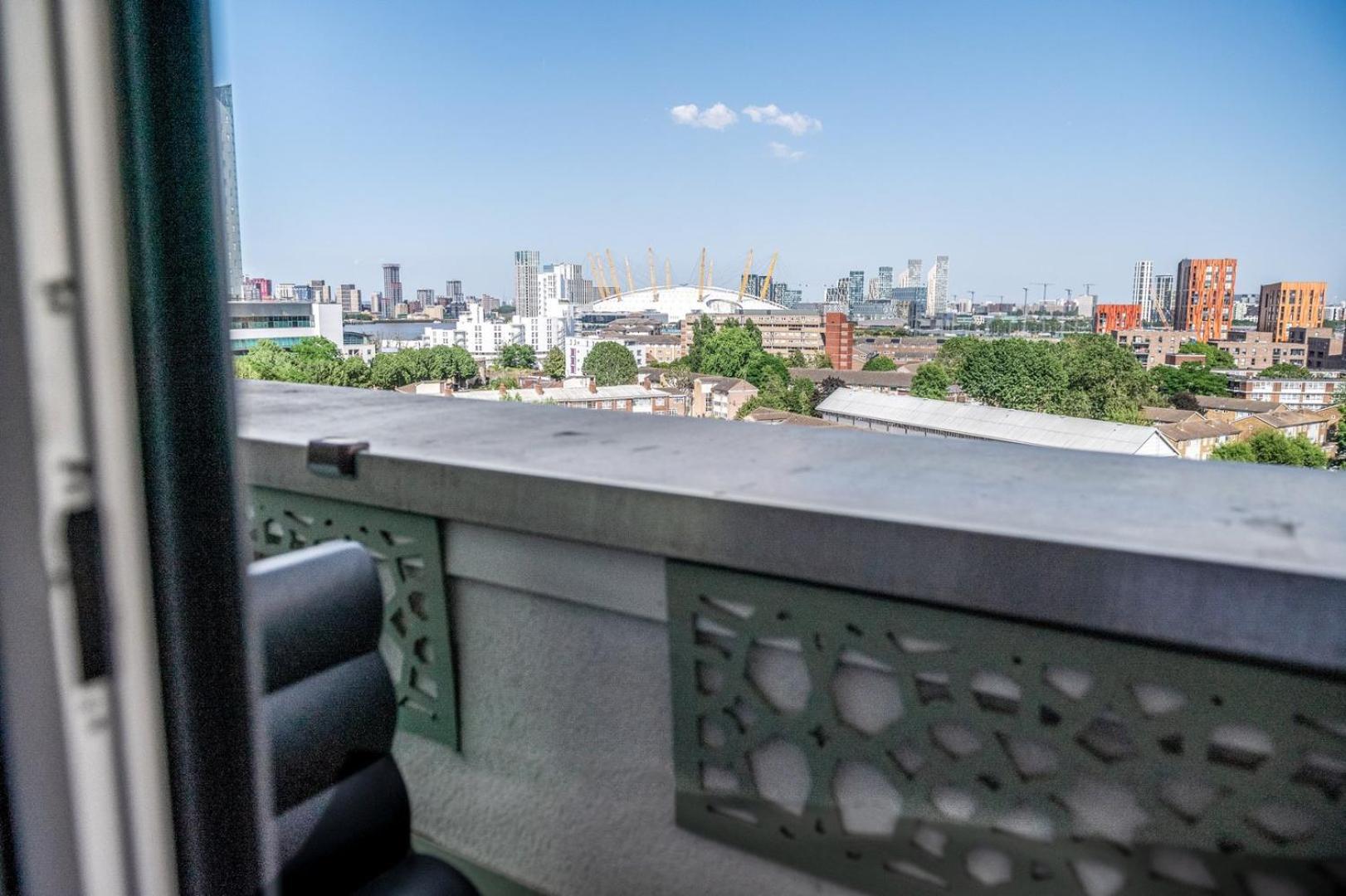Canary Wharf Retreat With Free Secure Parking Лондон Екстериор снимка