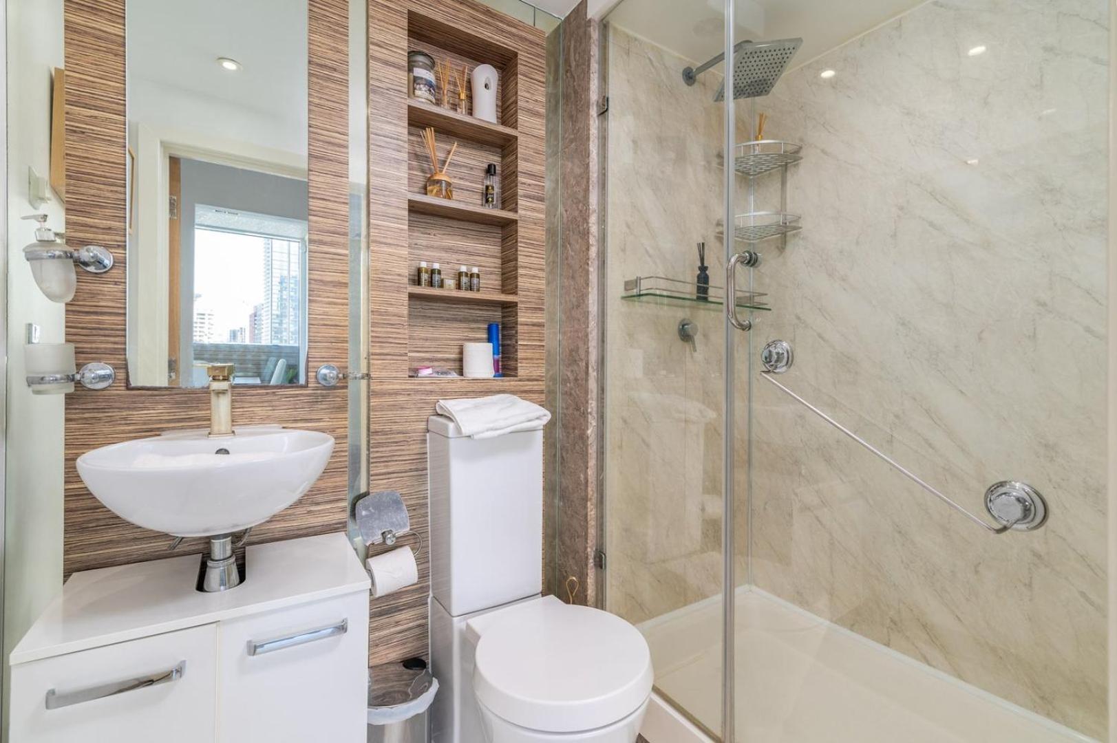 Canary Wharf Retreat With Free Secure Parking Лондон Екстериор снимка
