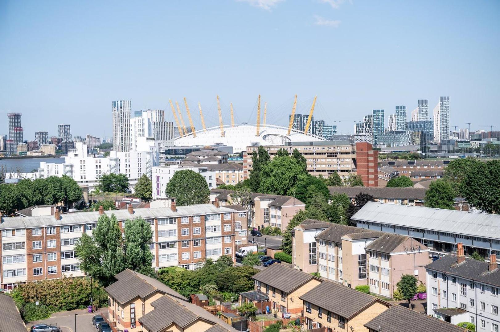 Canary Wharf Retreat With Free Secure Parking Лондон Екстериор снимка
